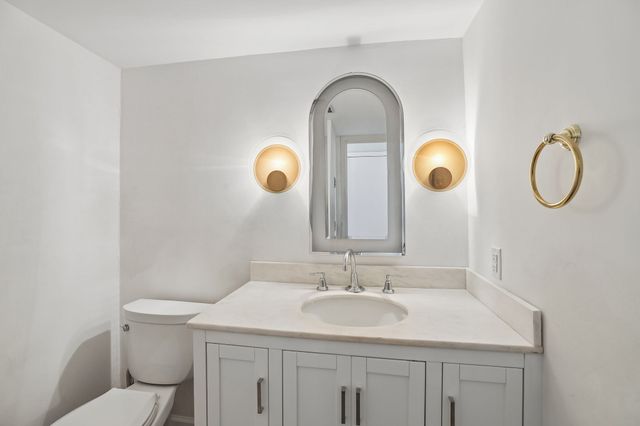 101 Holly Frst, Nashville, TN 37221