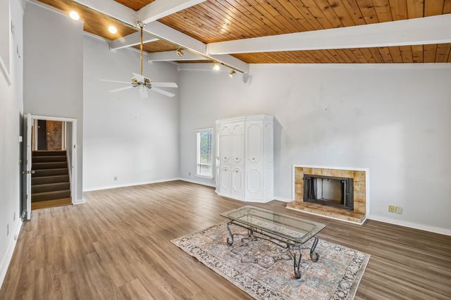 101 Holly Frst, Nashville, TN 37221