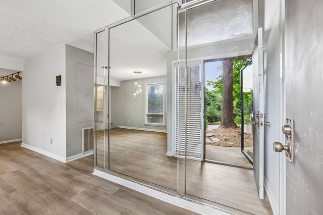 101 Holly Frst, Nashville, TN 37221