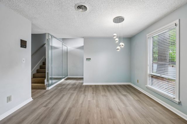 101 Holly Frst, Nashville, TN 37221