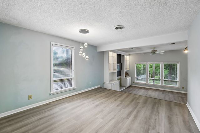 101 Holly Frst, Nashville, TN 37221