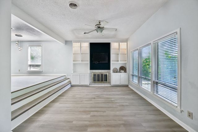 101 Holly Frst, Nashville, TN 37221