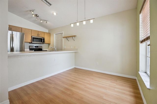 124 DIAMOND RIDGE BOULEVARD, Auburndale, FL 33823