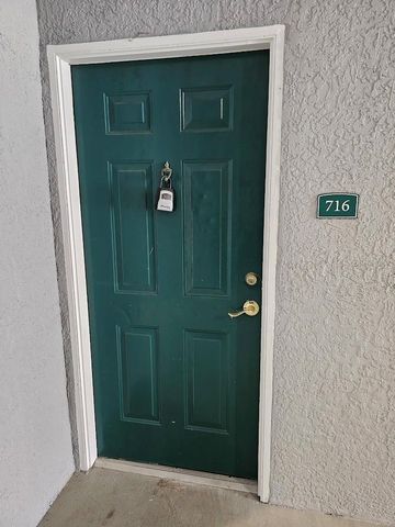 18001 RICHMOND PLACE DRIVE 716, Tampa, FL 33647