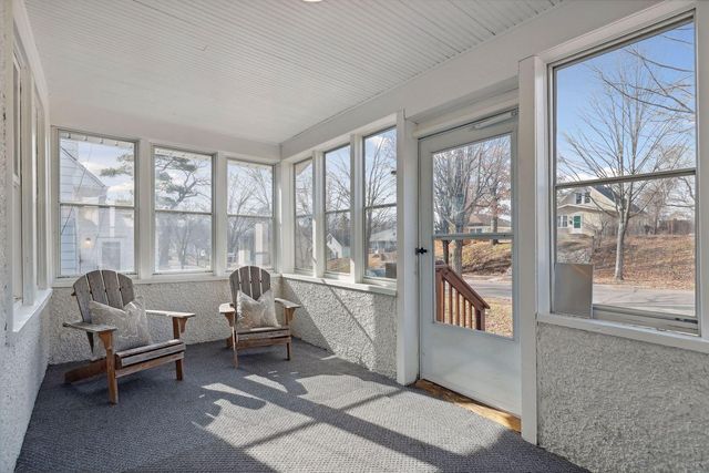 3322 Girard Avenue N, Minneapolis, MN 55412
