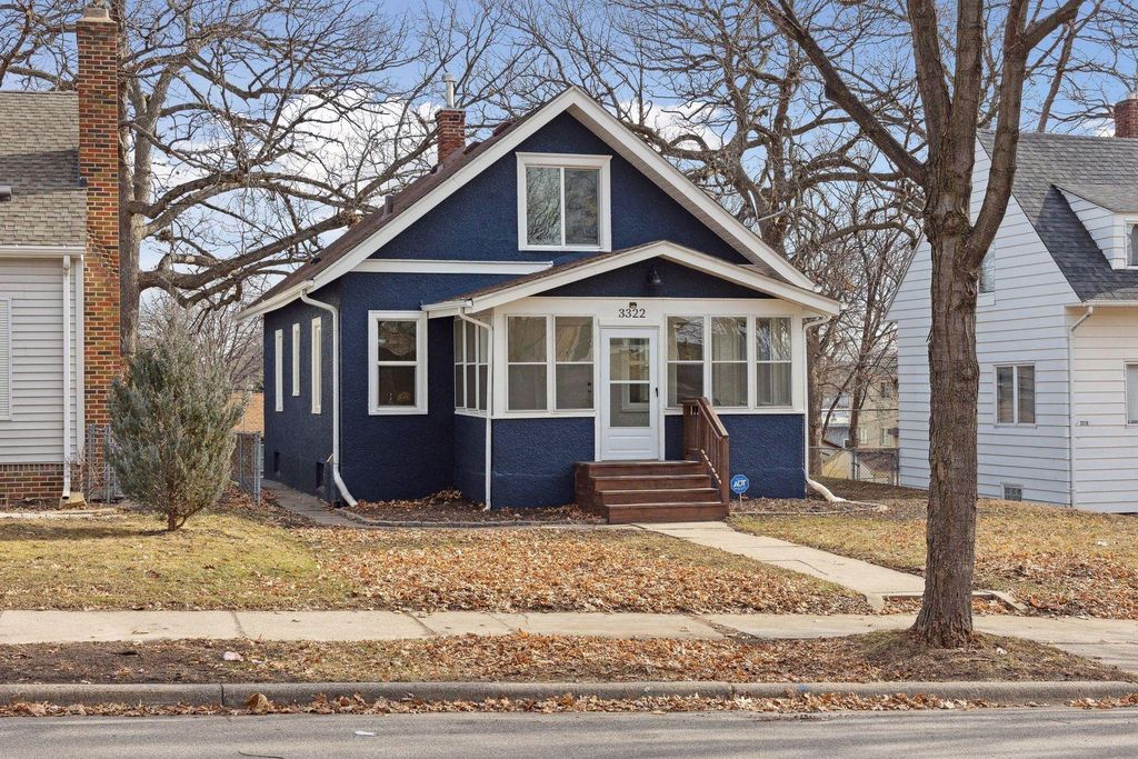 3322 Girard Avenue N, Minneapolis, MN 55412