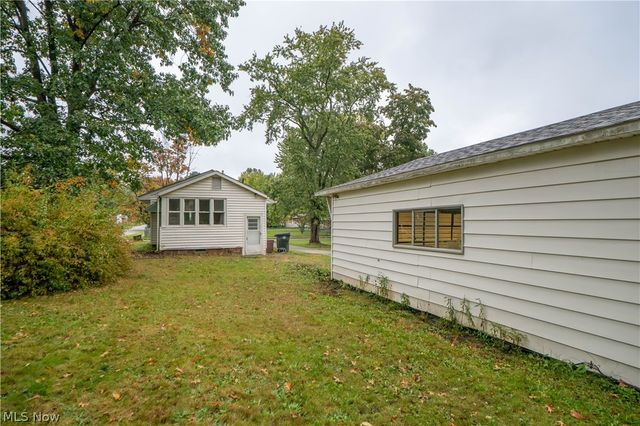 2325 Eastlawn Avenue, Akron, OH 44305