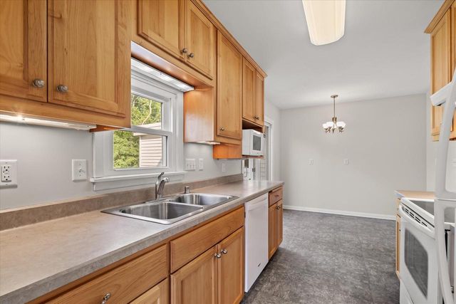 6060 N Alberta LANE, Glendale, WI 53217