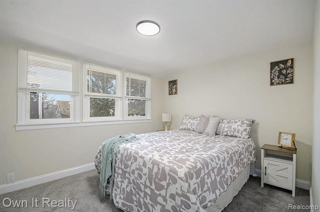 21732 Tenny Street, Dearborn, MI 48124