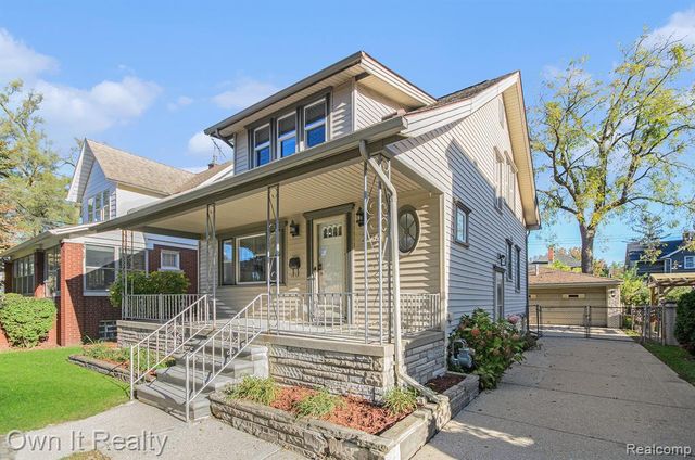 21732 Tenny Street, Dearborn, MI 48124