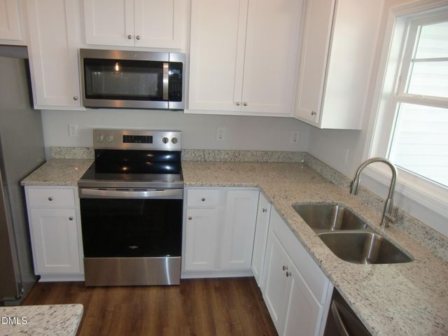 100 Covington Lane, Dunn, NC 28334