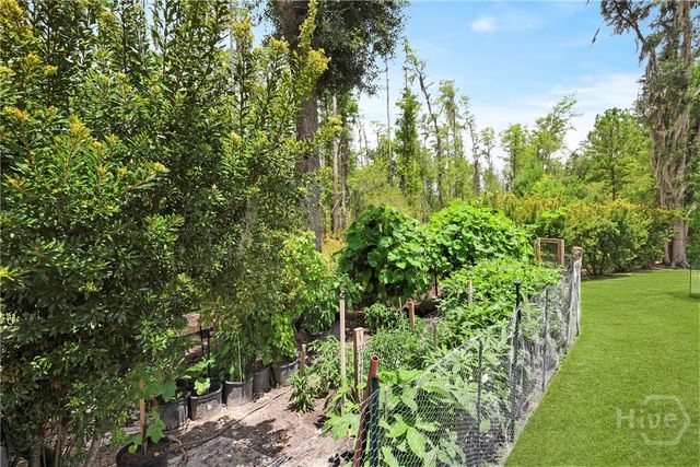 208 Wood Haven Court, Pooler, GA 31322