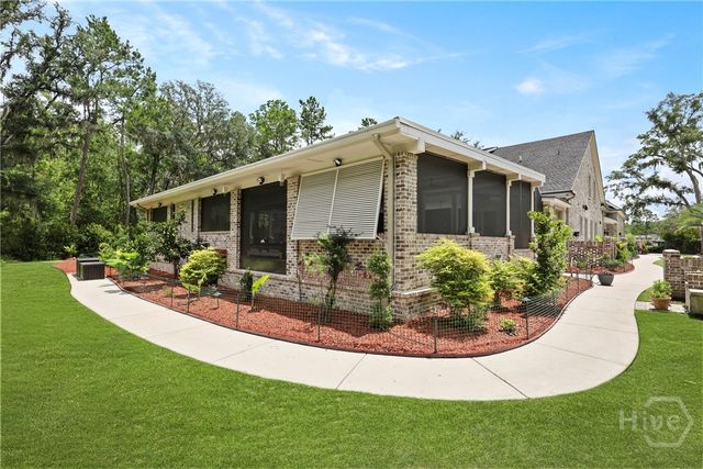 208 Wood Haven Court, Pooler, GA 31322