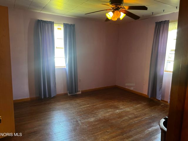 26021 Luckey Road, Walbridge, OH 43465