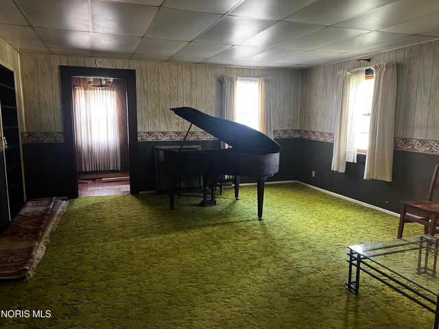 26021 Luckey Road, Walbridge, OH 43465