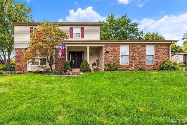 6031 Treeridge Trail, St Louis, MO 63129