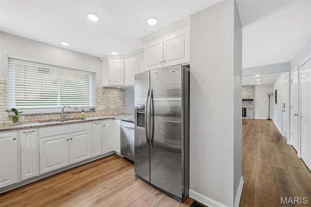 6031 Treeridge Trail, St Louis, MO 63129