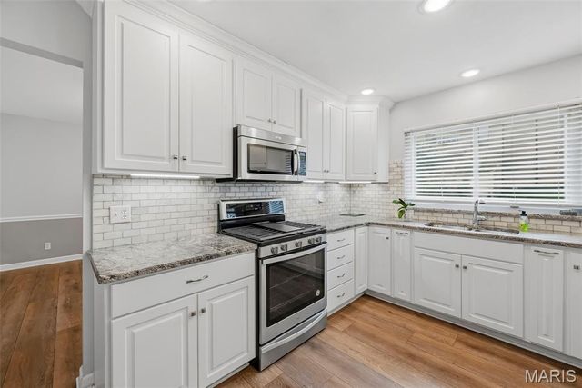 6031 Treeridge Trail, St Louis, MO 63129
