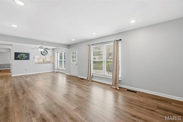 6031 Treeridge Trail, St Louis, MO 63129