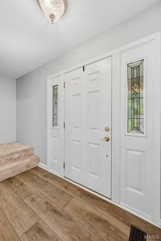 6031 Treeridge Trail, St Louis, MO 63129