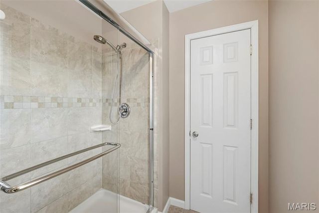 6031 Treeridge Trail, St Louis, MO 63129