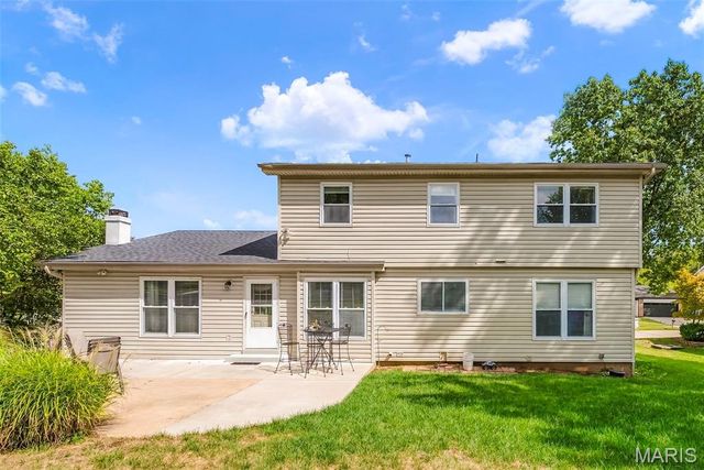 6031 Treeridge Trail, St Louis, MO 63129