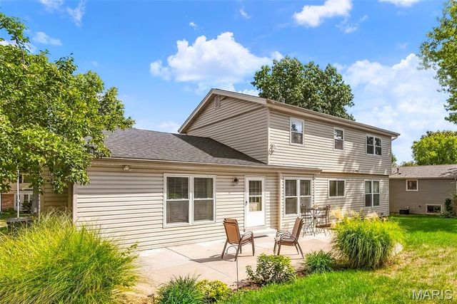 6031 Treeridge Trail, St Louis, MO 63129