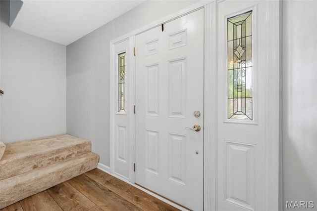 6031 Treeridge Trail, St Louis, MO 63129