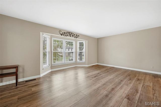 6031 Treeridge Trail, St Louis, MO 63129