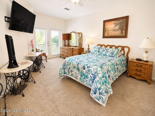 2252 Beach Drive, 401, Gulfport, MS 39507