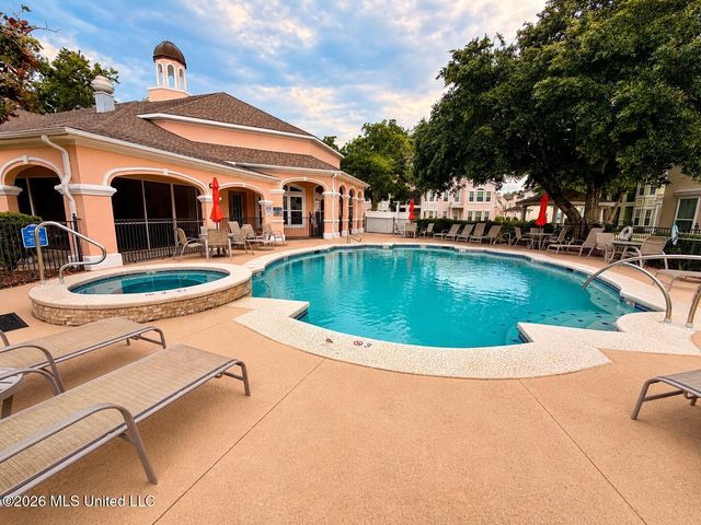 2252 Beach Drive, 401, Gulfport, MS 39507