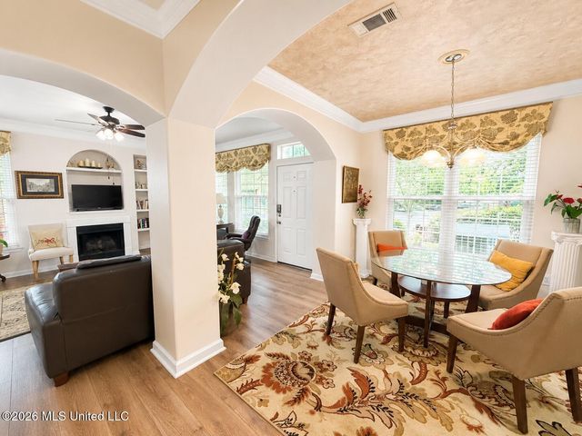 2252 Beach Drive, 401, Gulfport, MS 39507