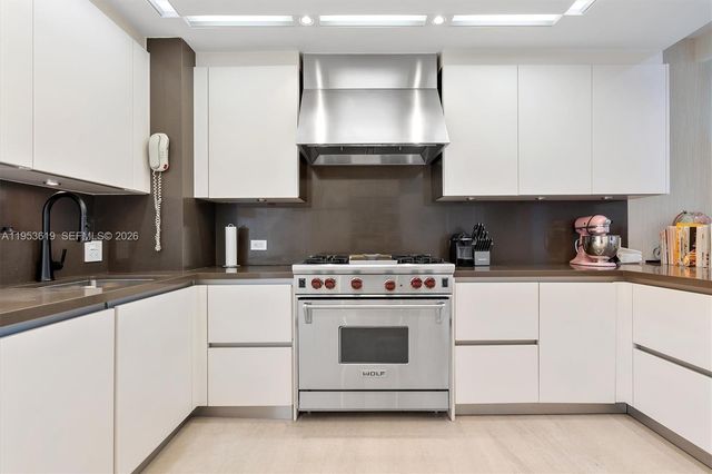 17875 Collins Ave 1906, Sunny Isles Beach, FL 33160