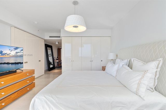 17875 Collins Ave 1906, Sunny Isles Beach, FL 33160