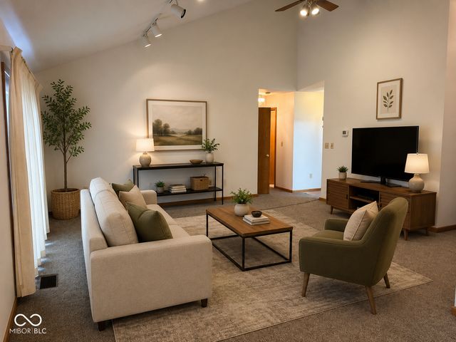 1207 Sugar Hill Drive, Rushville, IN 46173