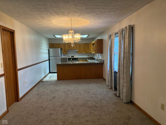 1207 Sugar Hill Drive, Rushville, IN 46173