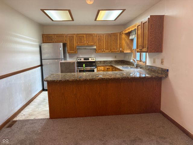 1207 Sugar Hill Drive, Rushville, IN 46173