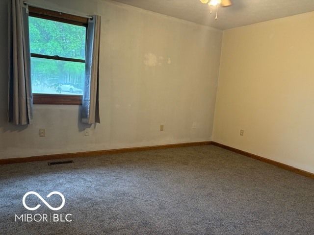 1207 Sugar Hill Drive, Rushville, IN 46173