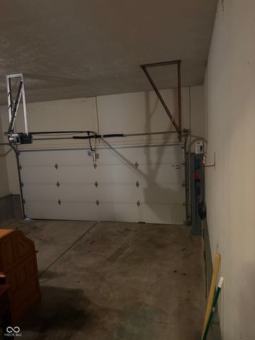 1207 Sugar Hill Drive, Rushville, IN 46173