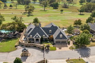 603 Fairway Drive, Broken Arrow, OK 74011