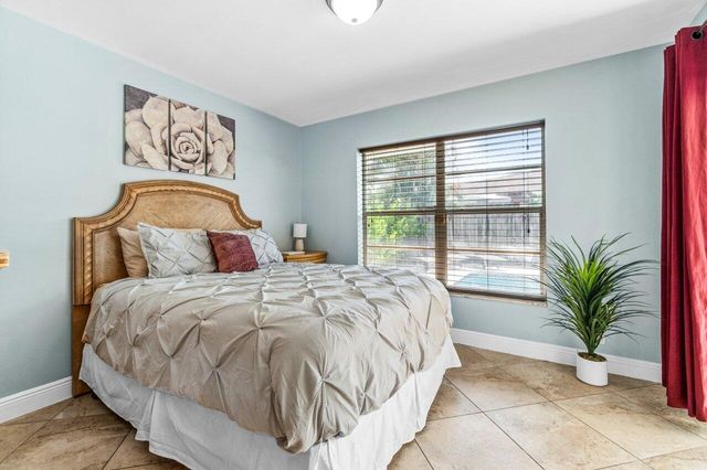 1352 Wyndcliff Drive, Wellington, FL 33414