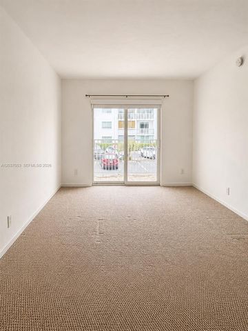 240 Galen Drive 214, Key Biscayne, FL 33149