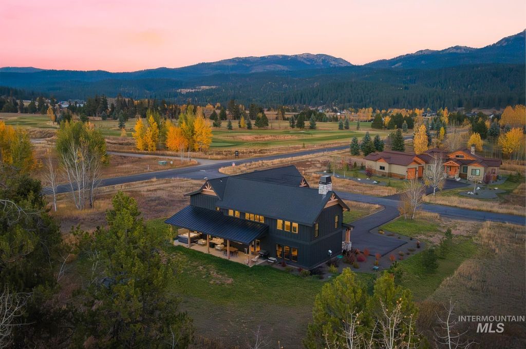 201 W Jug Road, McCall, ID 83638 photo 3