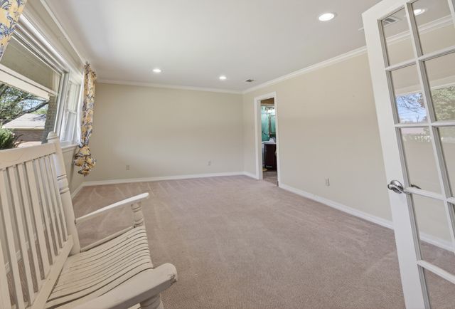 5731 Lovers Lane, Shreveport, LA 71105