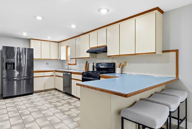 1 Gwinnett St, Boston, MA 02136