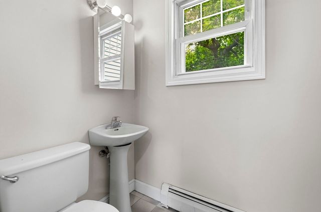 1 Gwinnett St, Boston, MA 02136