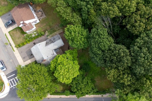 1 Gwinnett St, Boston, MA 02136