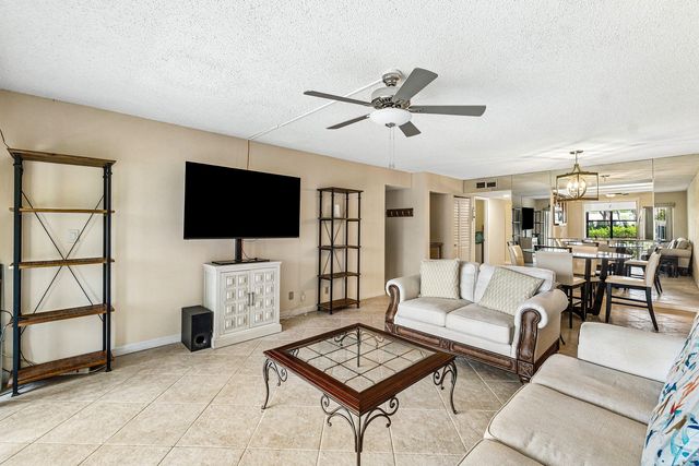 5054 Golfview Court 1514, Delray Beach, FL 33484