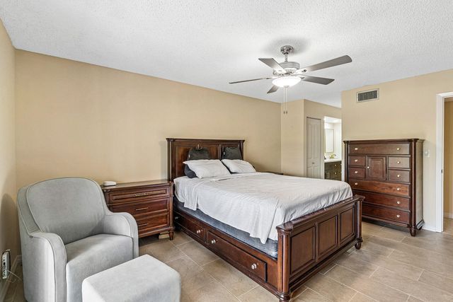 5054 Golfview Court 1514, Delray Beach, FL 33484