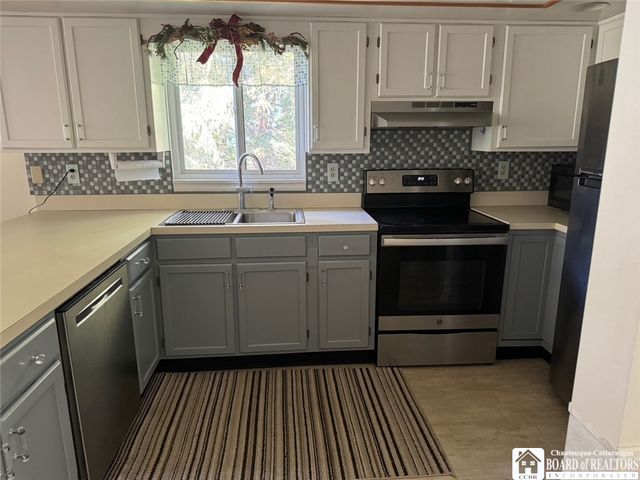 1308 Edgewater Drive, Westfield, NY 14787